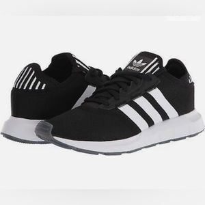 ⚡️⚡️ NWTs Adidas Swift Run X Black & White Women’s Sneakers Size 7.5! ⚡️⚡️